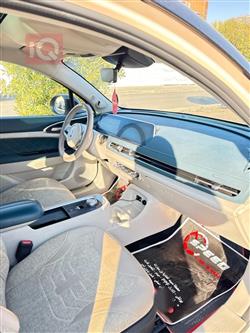 اورا جود كات